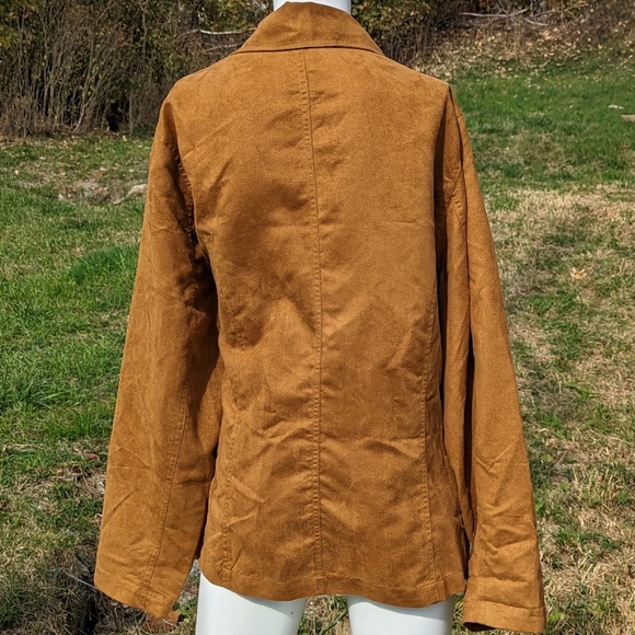 🆕Essentials Camel and Gold Sequin jacket(22/24) - Picture 5 of 7